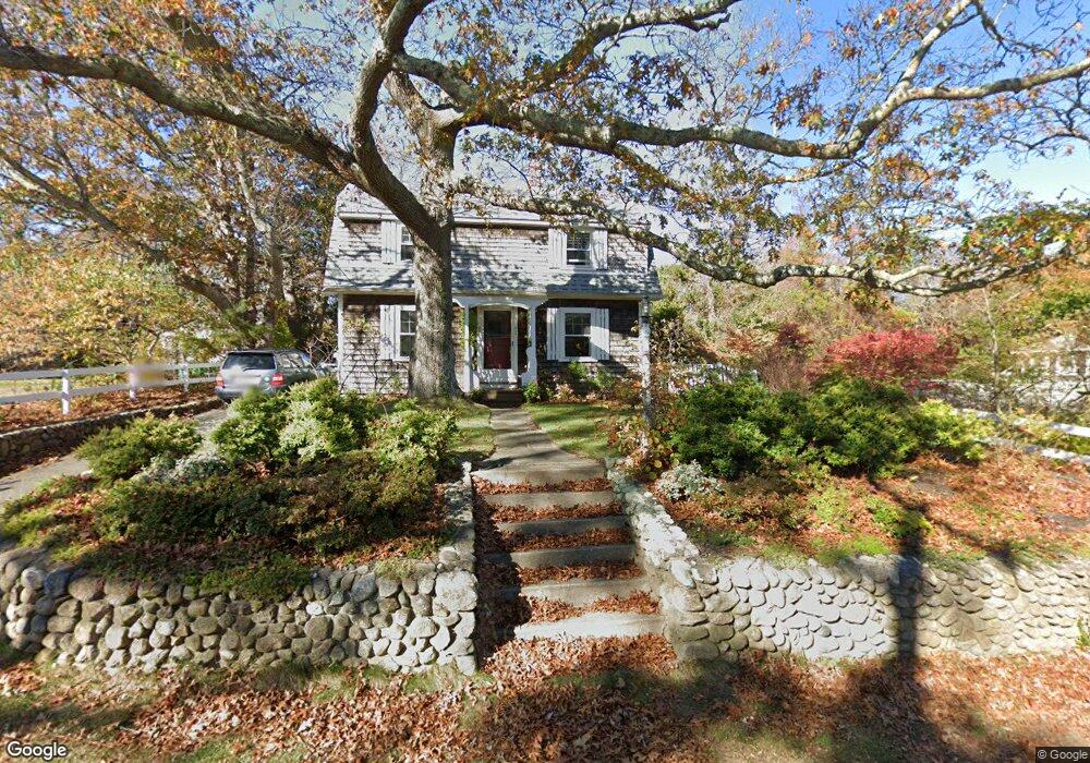 42 Skiff Ave, Vineyard Haven, MA 02568 - photo 1