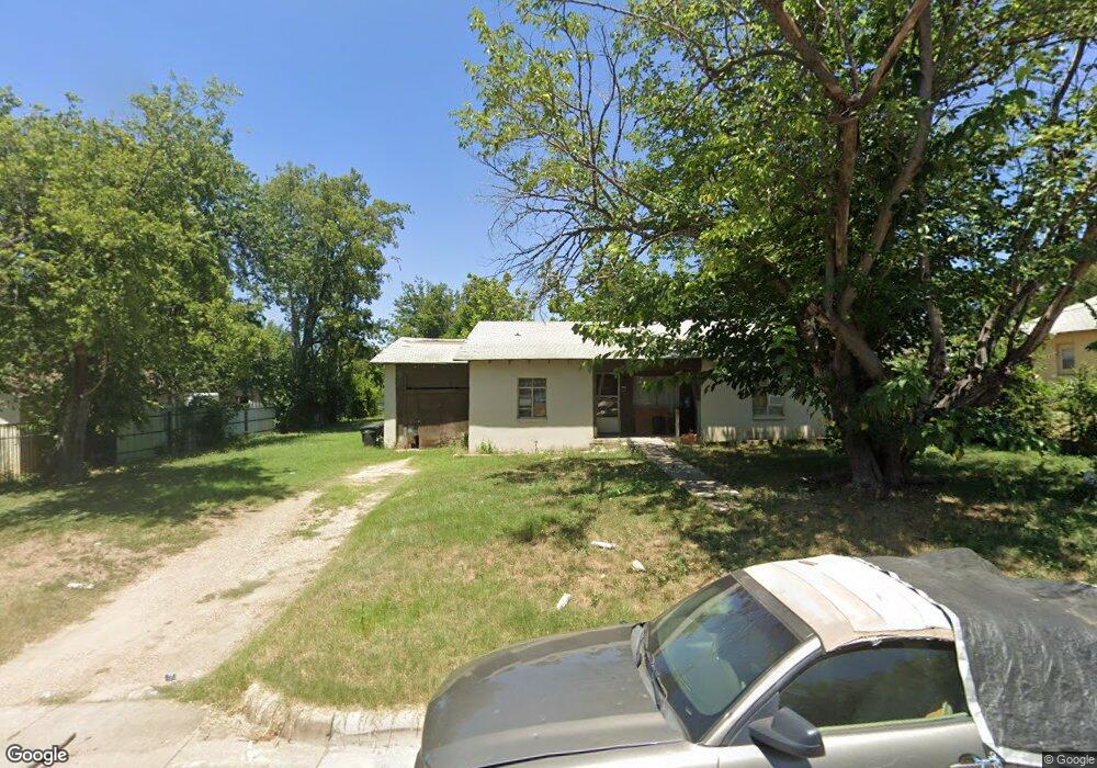 1313 NE 34th St, Fort Worth, TX 76106 - photo 1