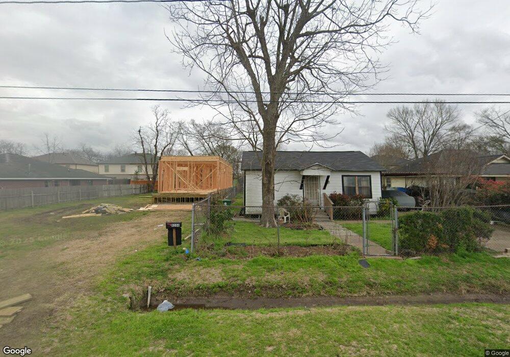 8204 Tower St, Houston, TX 77088 - photo 1