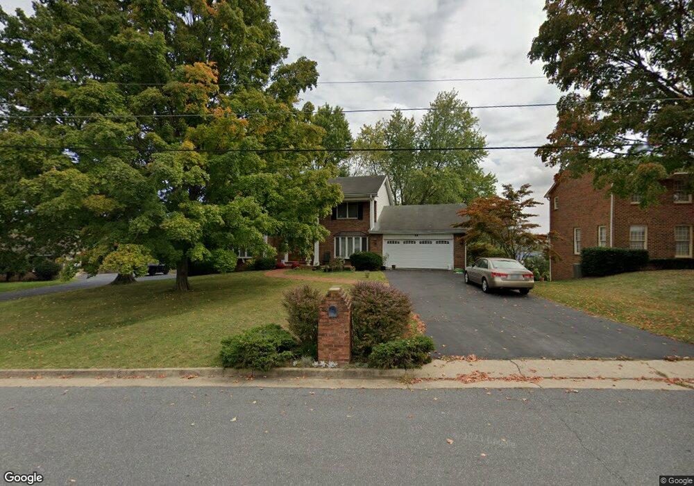 32 Laurel St, Harrisonburg, VA 22801 - photo 1