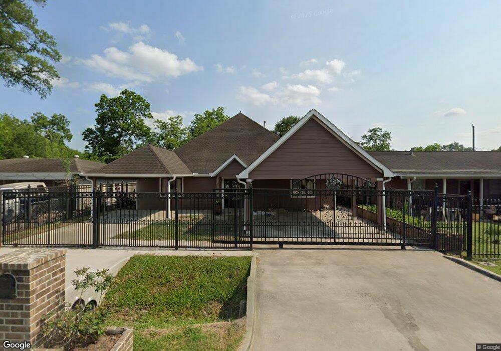 3014 Mohawk St, Houston, TX 77093 - photo 1
