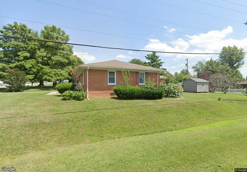 701 E Ulen St, Fort Branch, IN 47648 - photo 1