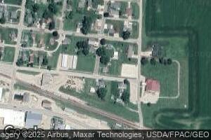 401 E Lewis St, Calmar, IA 52132