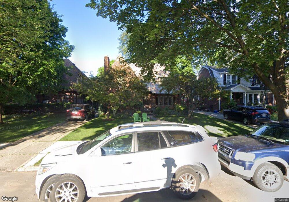 1359 Grayton St, Grosse Pointe Park, MI 48230 - photo 1