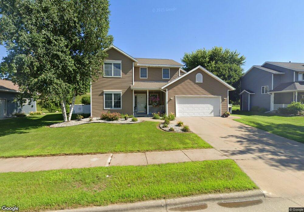 1013 Eastwood St, Holmen, WI 54636 - photo 1