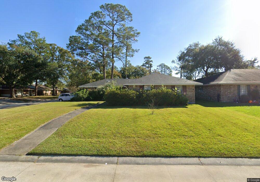 130 Matthews Dr, Slidell, LA 70458 - photo 1