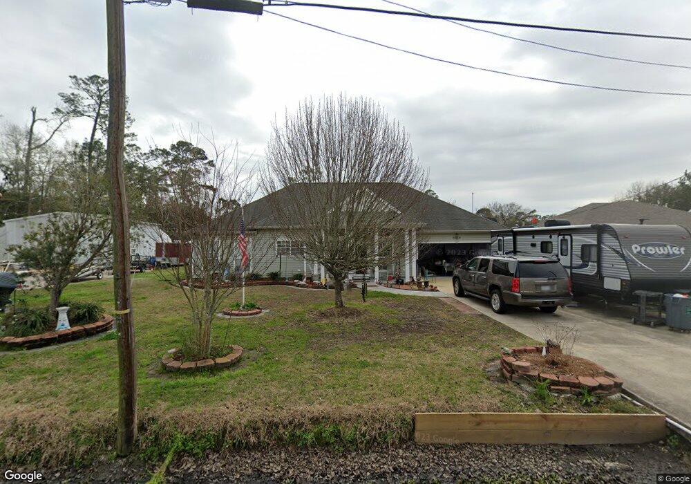 1546 Susan Ln, Slidell, LA 70458 - photo 1