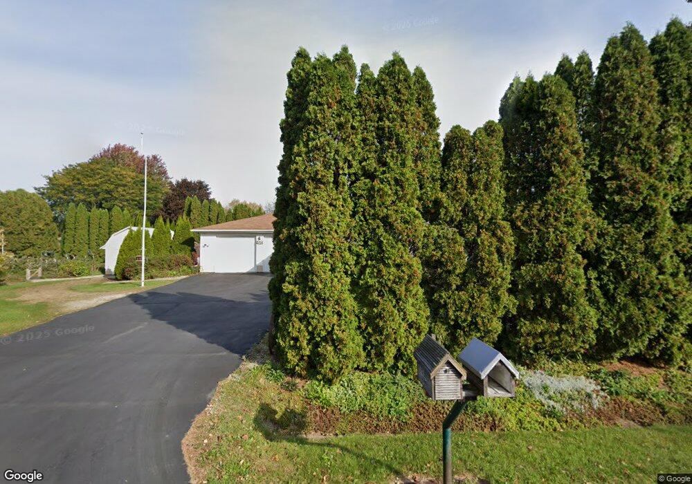 2714 W 1st Ave, Appleton, WI 54914 - photo 1