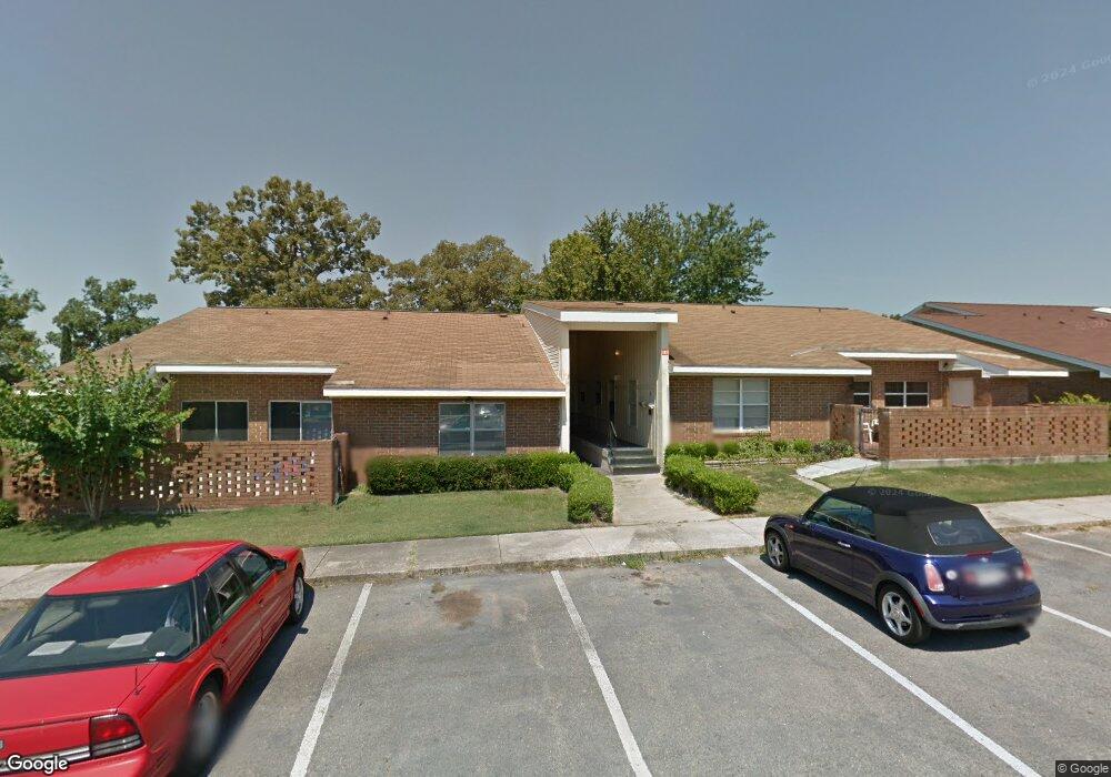 101 Westcliff Center St unit B, Warner Robins, GA 31093 - photo 1