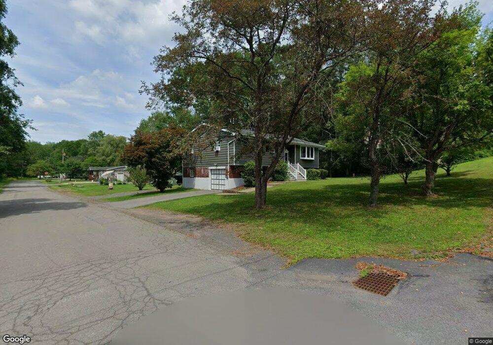 7 Kevin Dr, Mountain Top, PA 18707 - photo 1