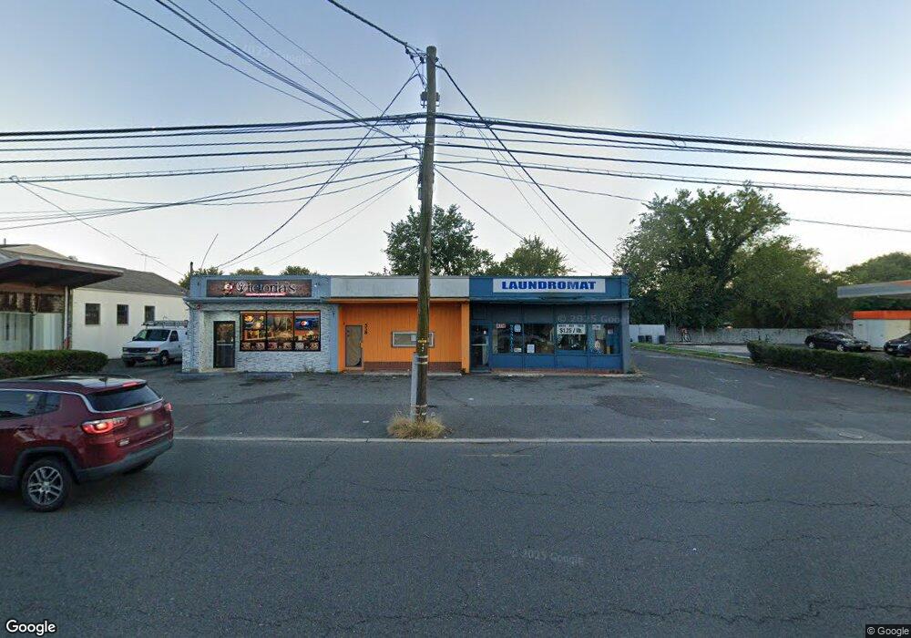 538 W Union Ave unit 1-3, Bound Brook, NJ 08805 - photo 1