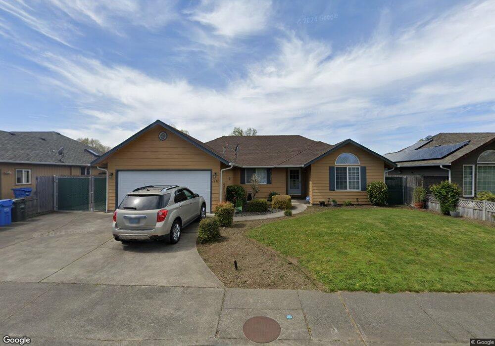 1248 Kokanee Ln, Grants Pass, OR 97527 - photo 1