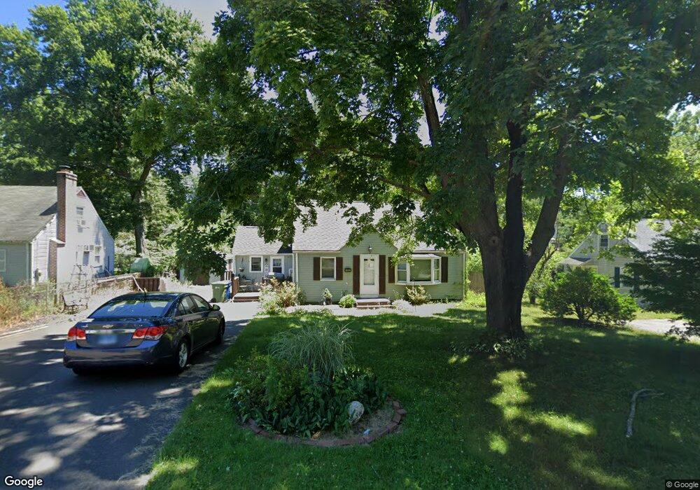 102 Grove St, Windsor, CT 06095 - photo 1