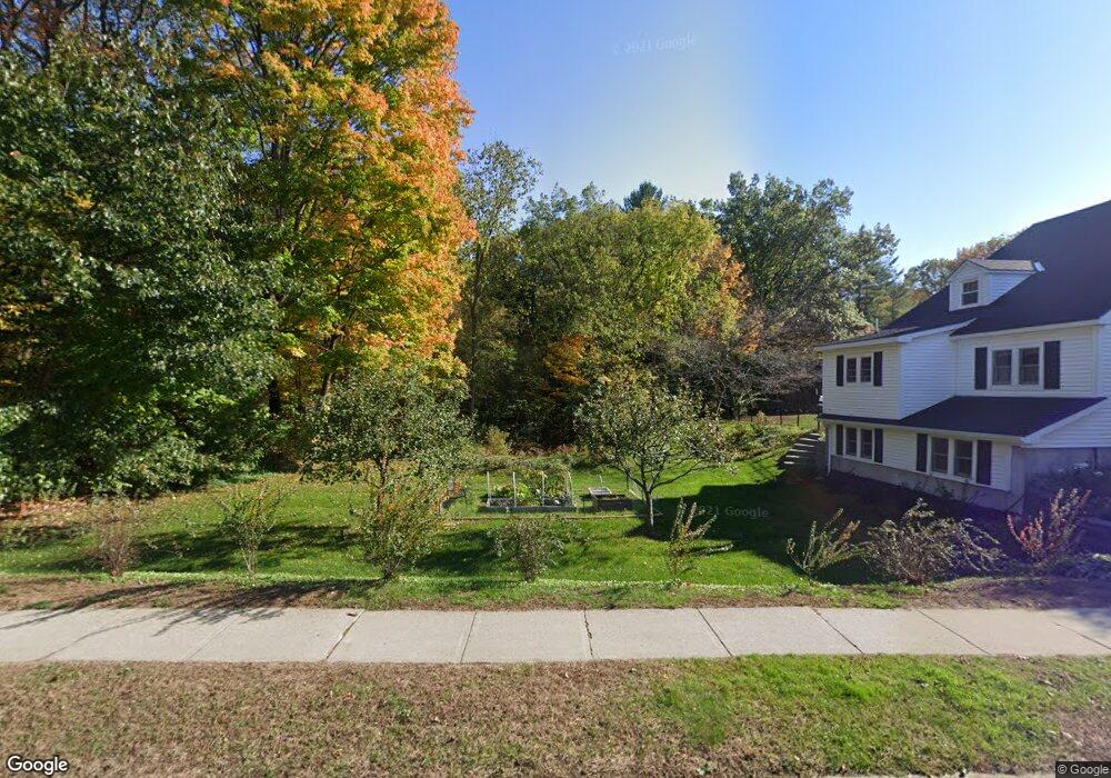 35 Mansfield Ave, Essex Junction, VT 05452 - photo 1