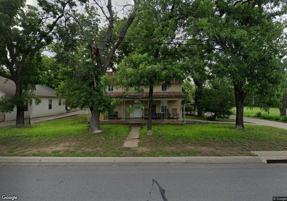 408 S Adams St, Fredericksburg, TX 78624 - photo 1