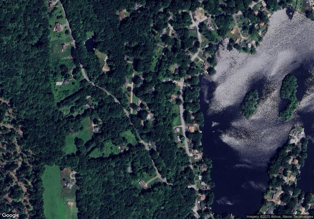 908 Squirrel Hill Dr, Ashford, CT 06278 - photo 1