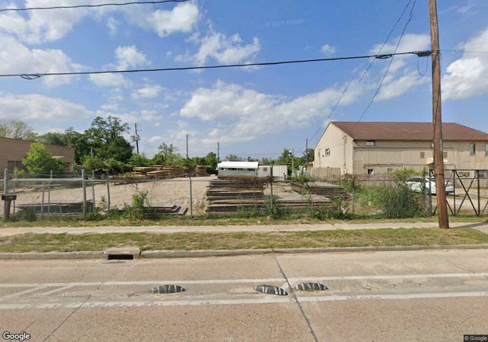 5425 Kelley St, Houston, TX 77026 - photo 1
