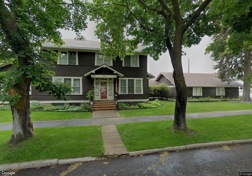 632 6th St E, Kalispell, MT 59901 - photo 1