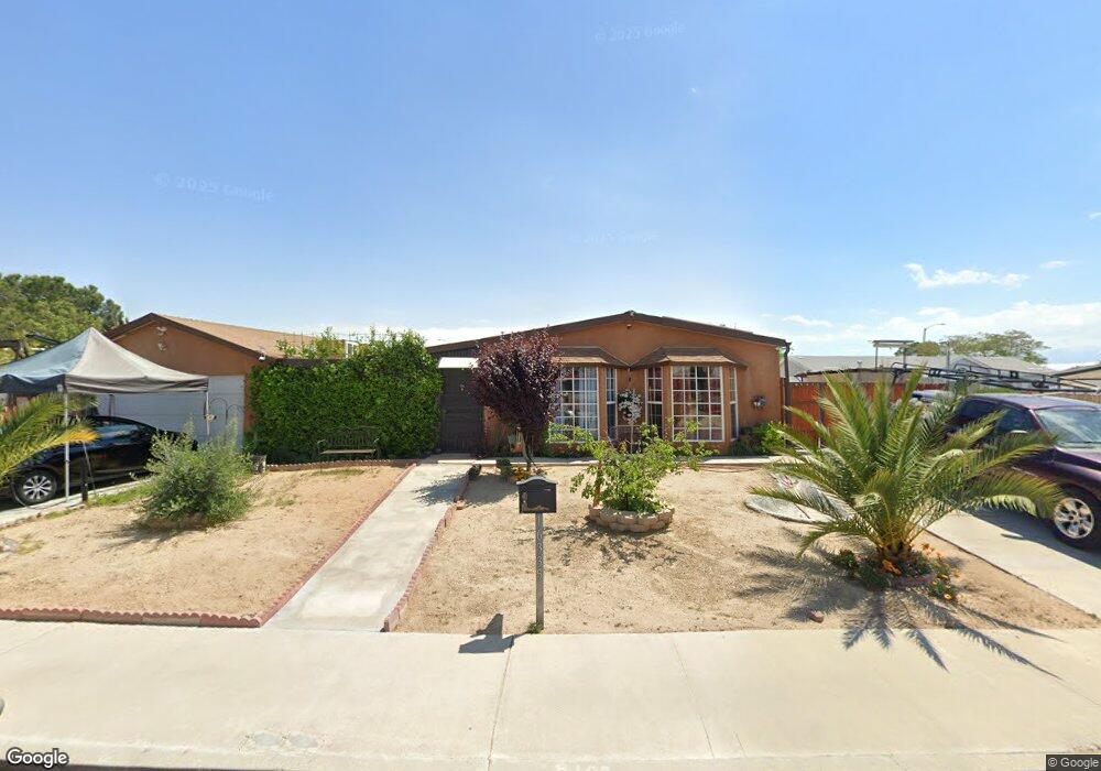 16335 Camelback Dr, Victorville, CA 92395 - photo 1