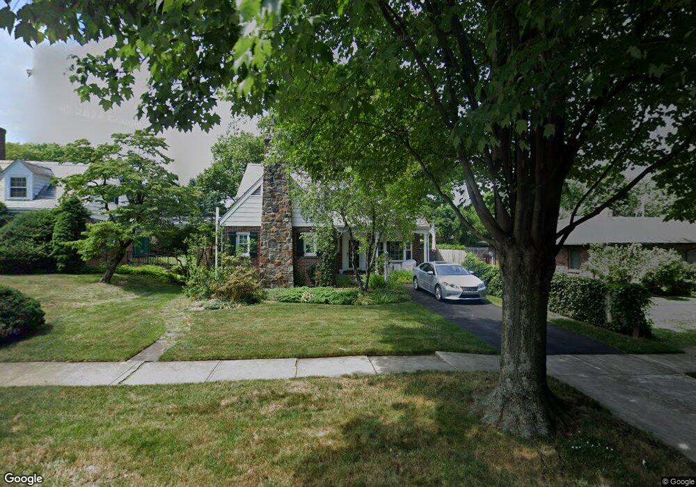 2711 W Gordon St unit 2715, Allentown, PA 18104 - photo 1