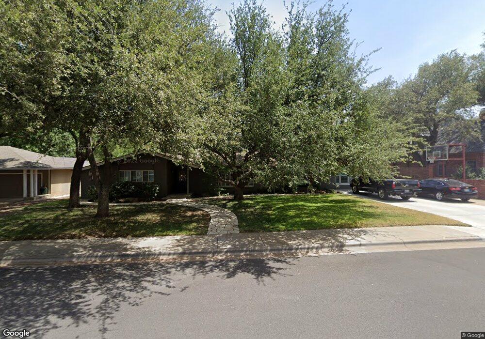 1209 Country Club Dr, Midland, TX 79701 - photo 1