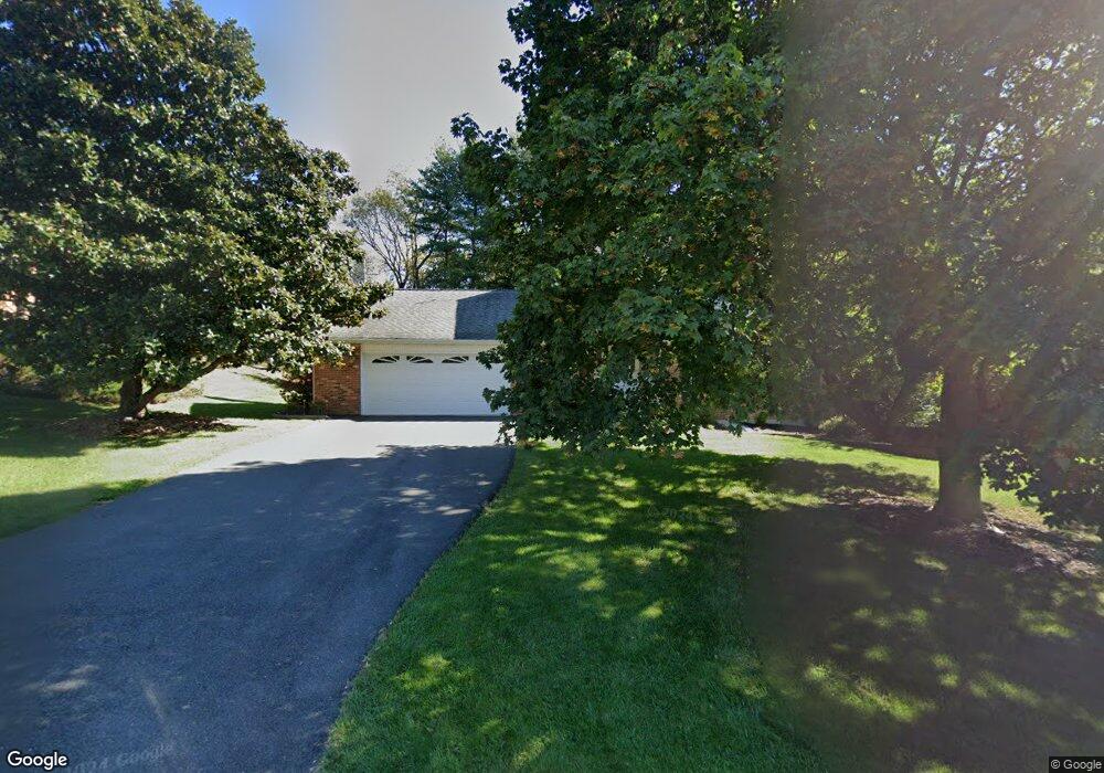 207 Tree Top Ln, Hockessin, DE 19707 - photo 1