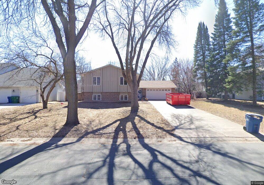 9817 101st Place N, Maple Grove, MN 55369 - photo 1