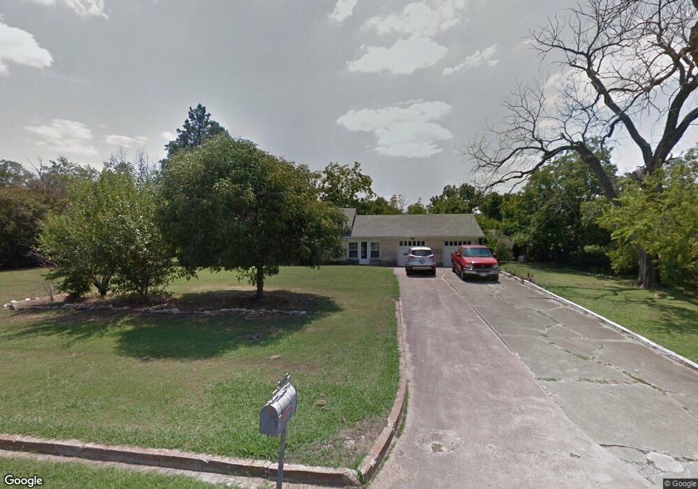 1110 Hurst Rd, Ardmore, OK 73401 - photo 1