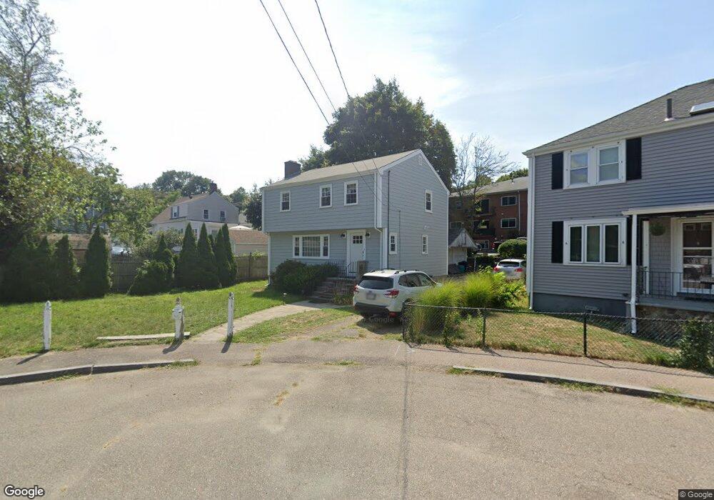 12 Sherburne Cir, Quincy, MA 02169 - photo 1