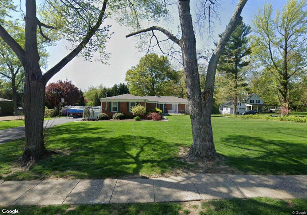 201 N Riding Dr, Moorestown, NJ 08057 - photo 1