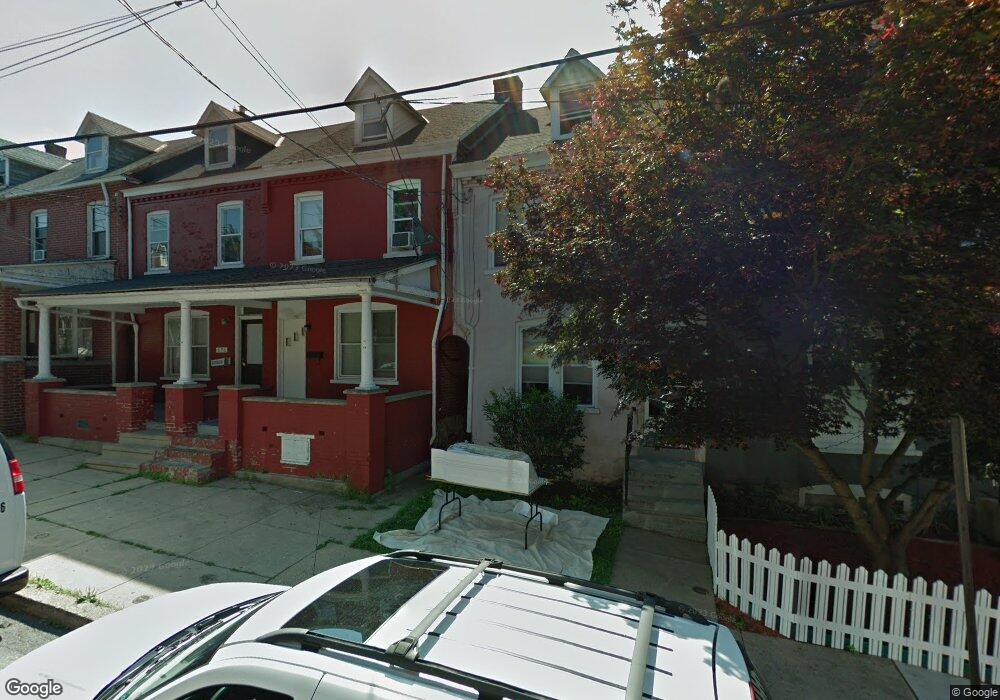 680 Hebrank St, Lancaster, PA 17603 - photo 1