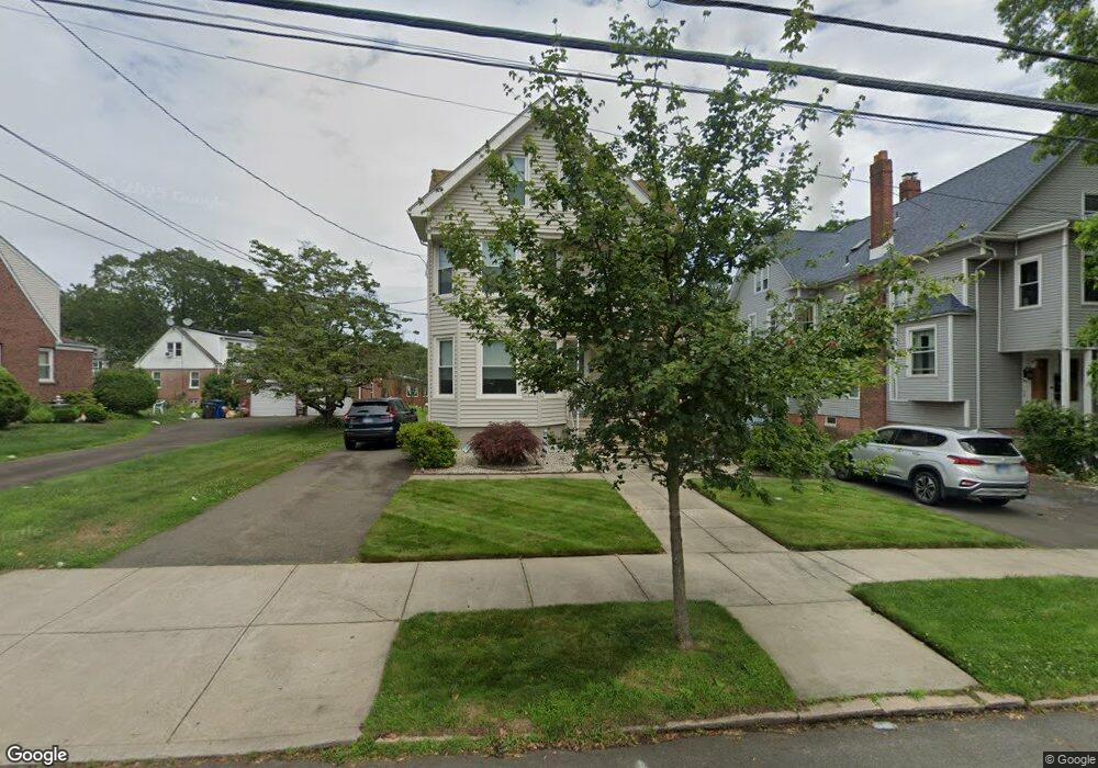 555 Townsend Ave, New Haven, CT 06512 - photo 1