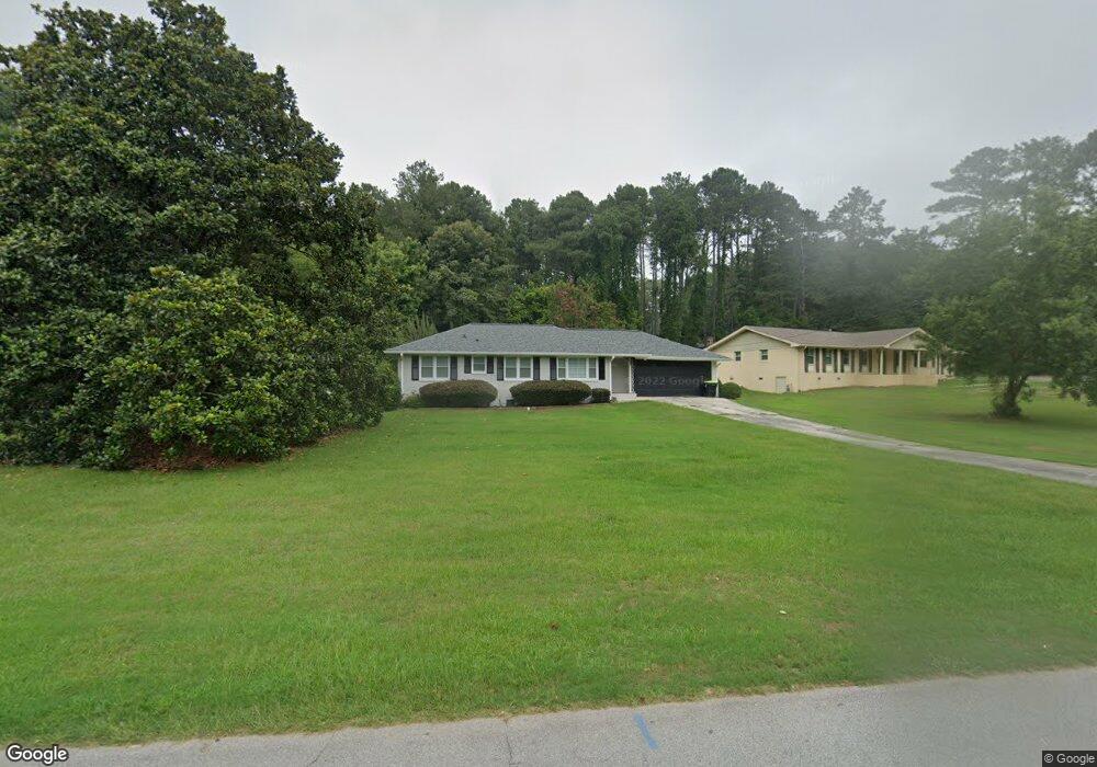 2751 Lake Capri Dr, Conyers, GA 30012 - photo 1