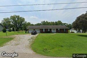 8383 E 900 S, Elberfeld, IN 47613