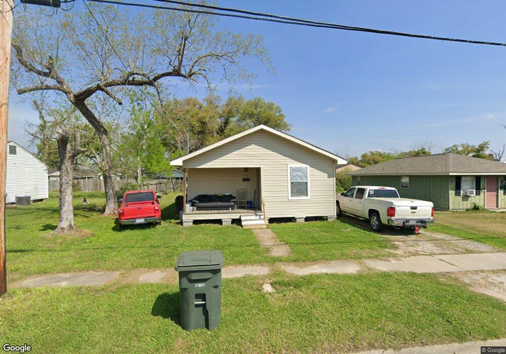 1107 E School St, Lake Charles, LA 70607 - photo 1
