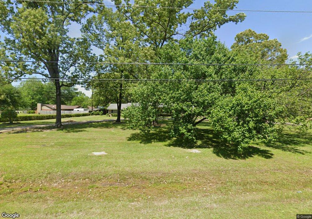 3612 Moores Ln, Texarkana, TX 75503 - photo 1