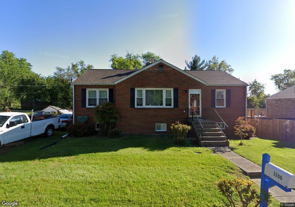 3206 Mulberry Ln, Temple Hills, MD 20748 - photo 1