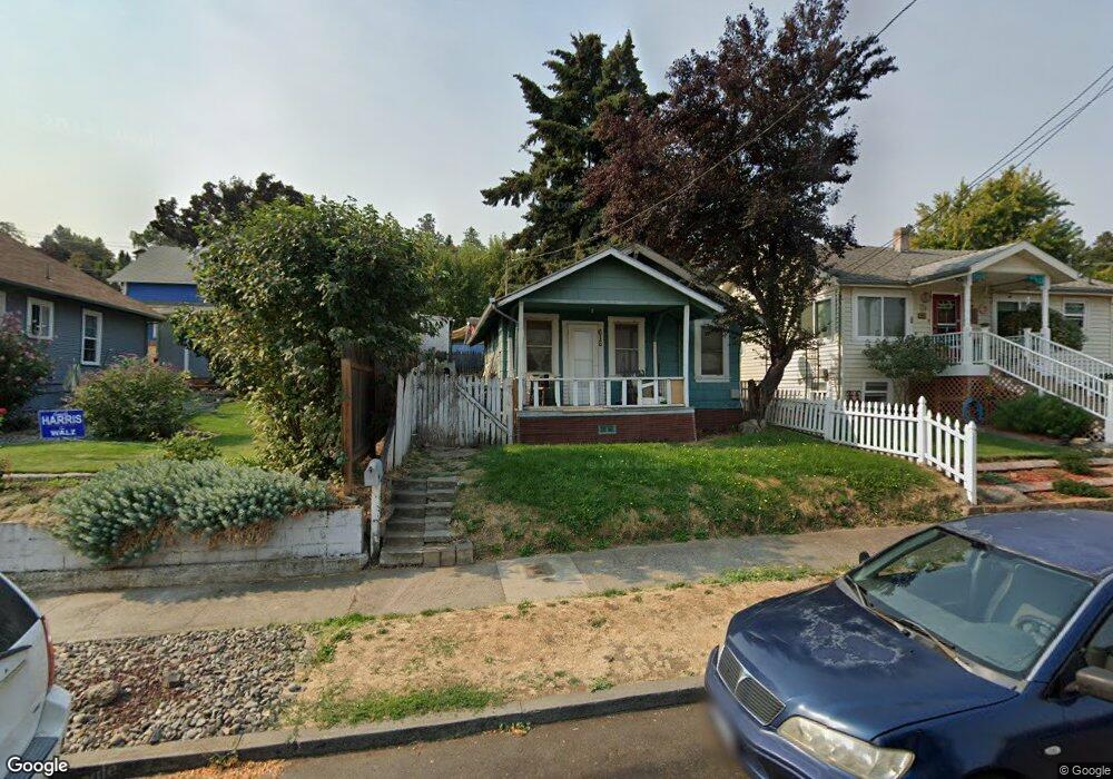 616 E 13th St, the Dalles, OR 97058 - photo 1