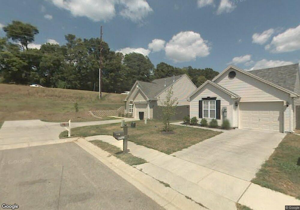 5767 Riverwalk Cir, Newburgh, IN 47630 - photo 1