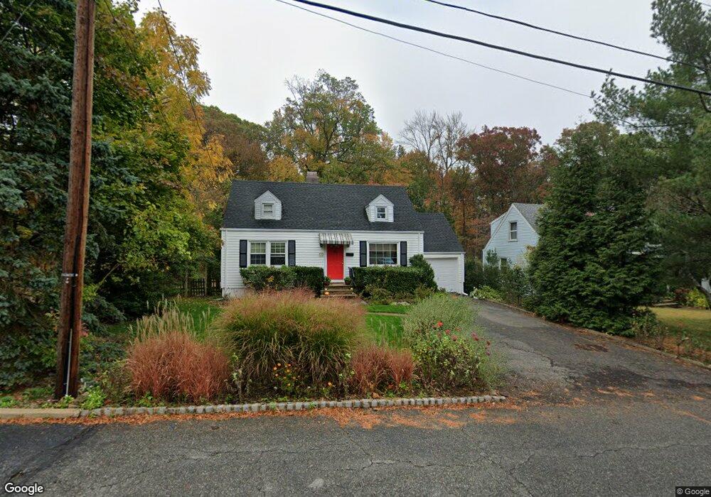 33 Glenview Dr, West Orange, NJ 07052 - photo 1