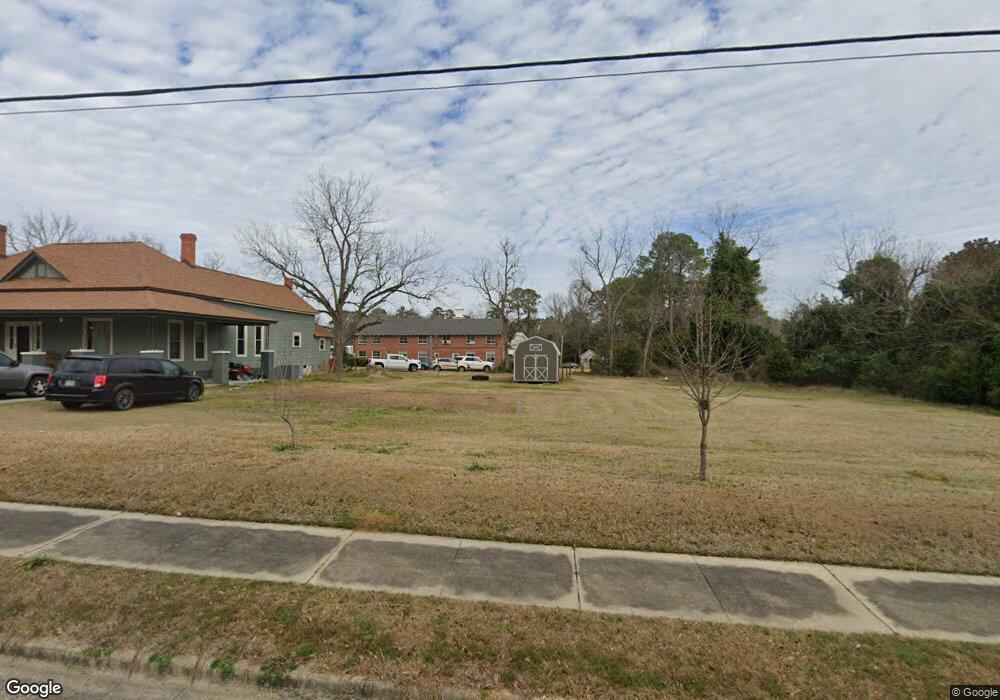 414 W Main St, Uvalda, GA 30473 - photo 1