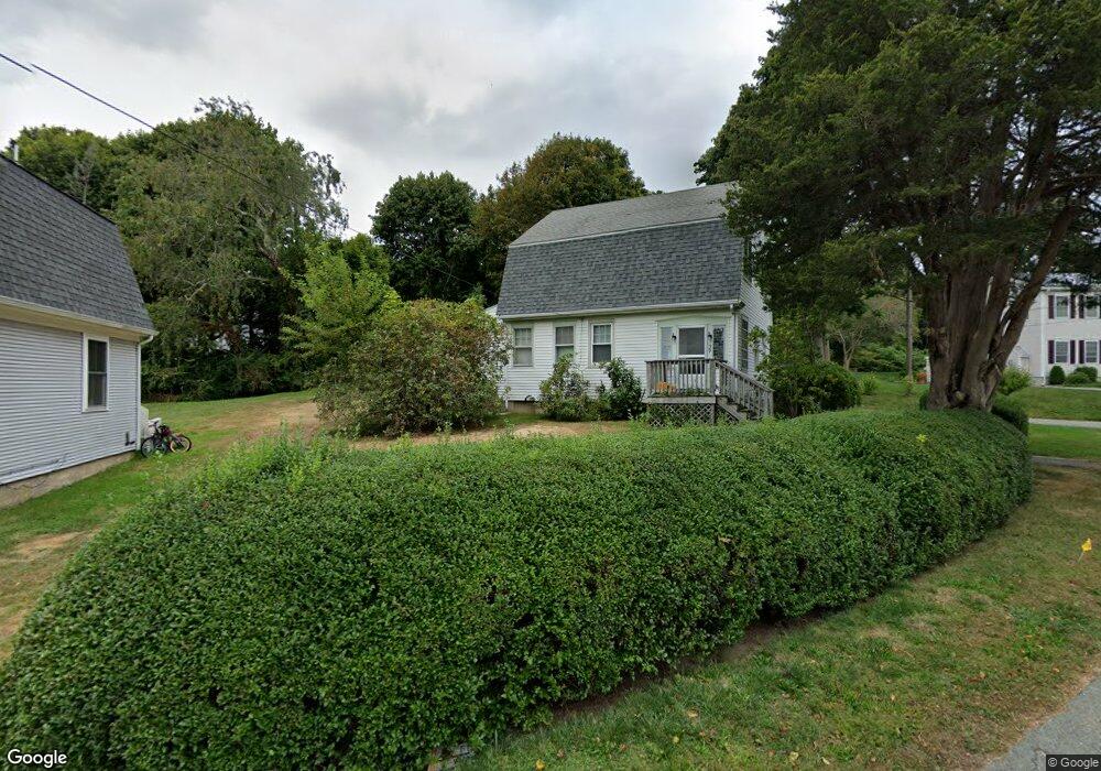 39 Savery Ave, Sagamore Beach, MA 02562 - photo 1