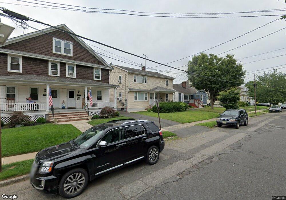 240 W Franklin St, Bound Brook, NJ 08805 - photo 1