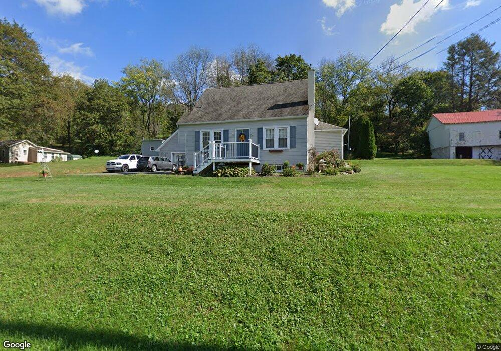 2161 Farmington Ave, Boyertown, PA 19512 - photo 1