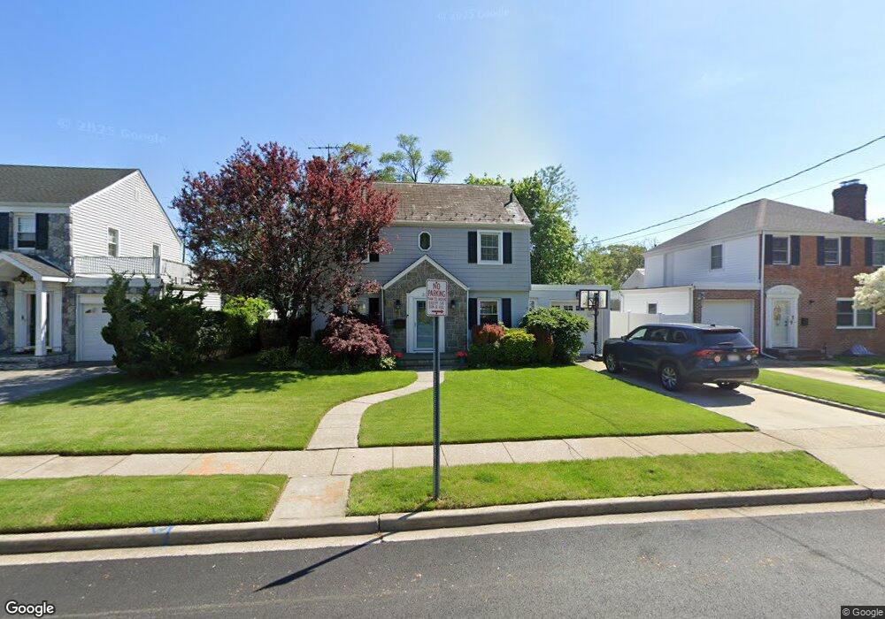 200 Morris Ave, Malverne, NY 11565 - photo 1