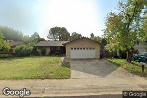 735 Christine Ave, Redding, CA 96003