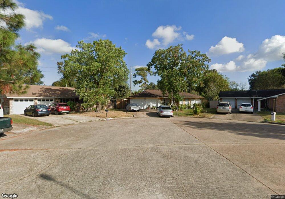 9522 Kell Cir, Houston, TX 77040 - photo 1