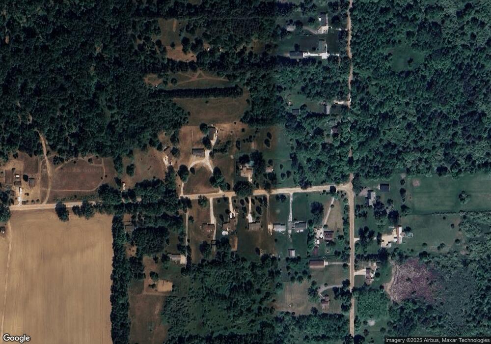 12467 E Carpenter Rd, Davison, MI 48423 - photo 1