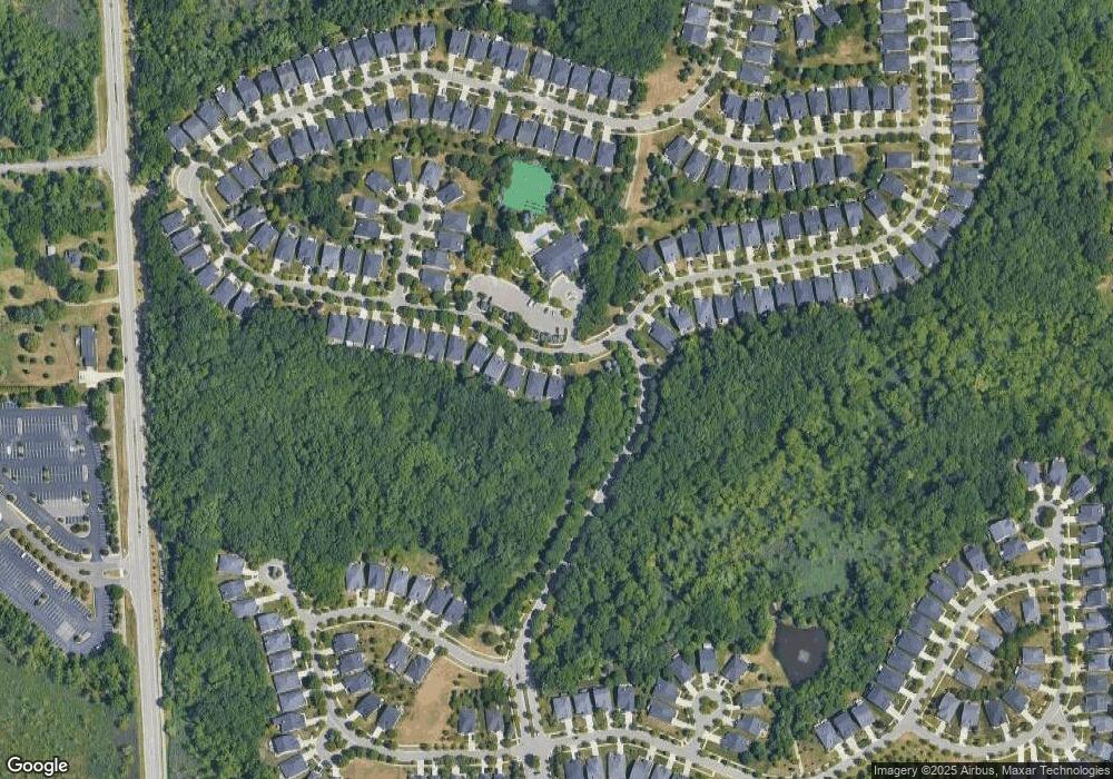 3856 Hillsdale Dr, Auburn Hills, MI 48326 - photo 1