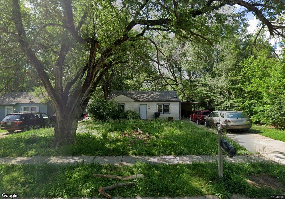 308 SE 34th St, Topeka, KS 66605 - photo 1